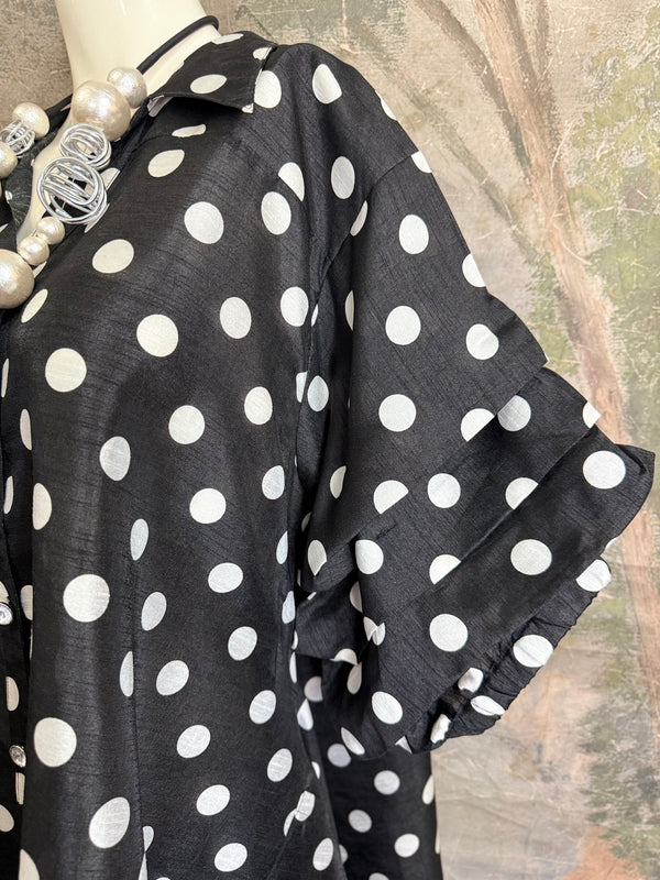 AD26-01 The High-Low Echo Dress-Paris Polka