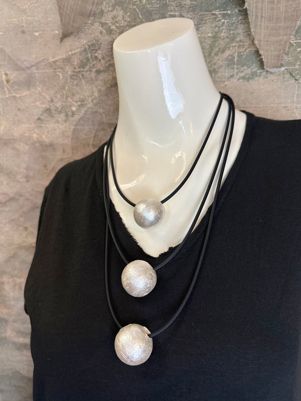 506 Roz Drama Necklace