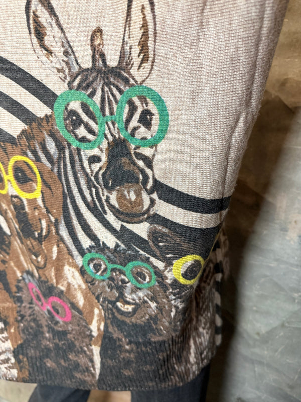 25704 Icon Print Sweater