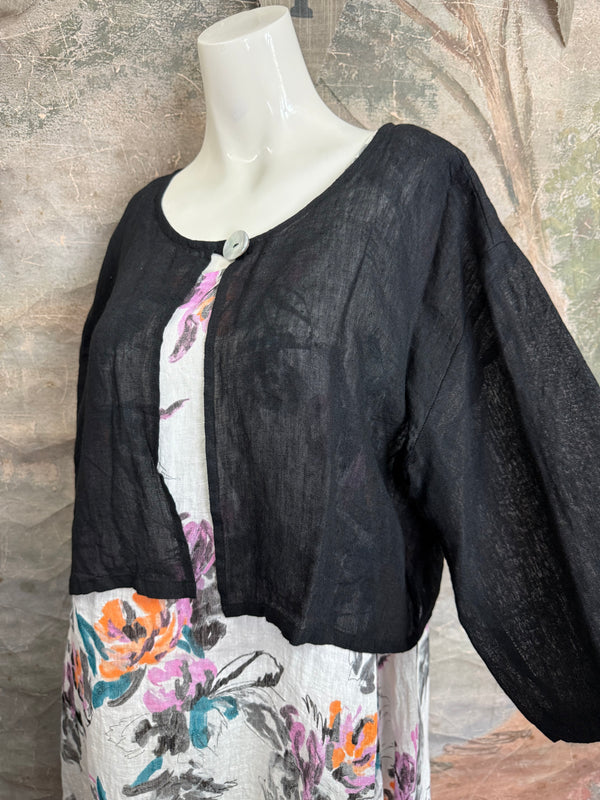 MP-MT348 Bolero With Button-Black