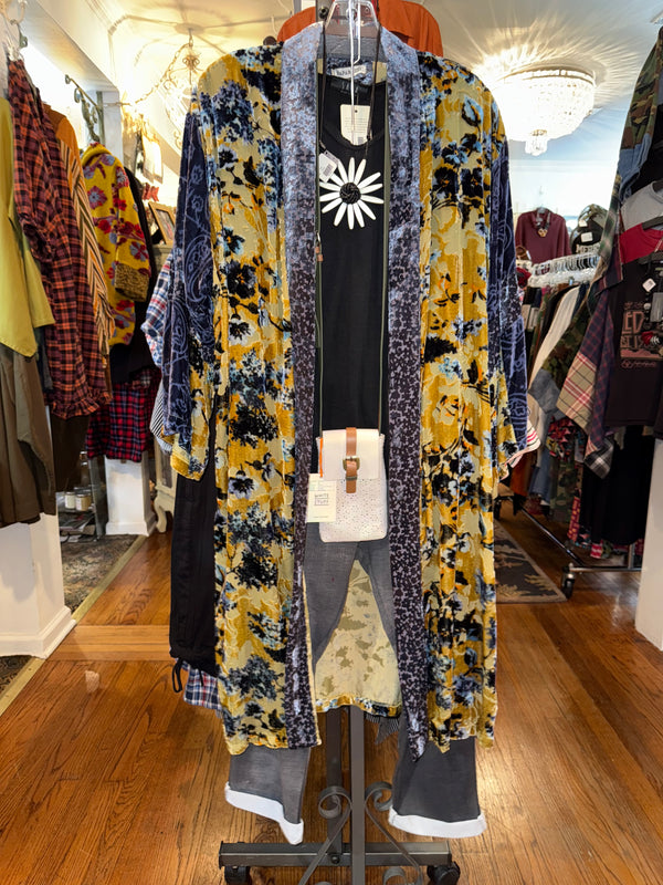 3582 Velvet Burnout Kimono