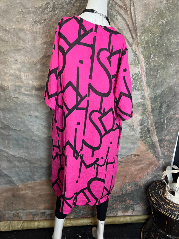 91470 S/Slv Tunic Letter Dress-Fuchsia Pink