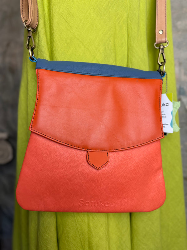 81302 Greta Crossbody Bag-C
