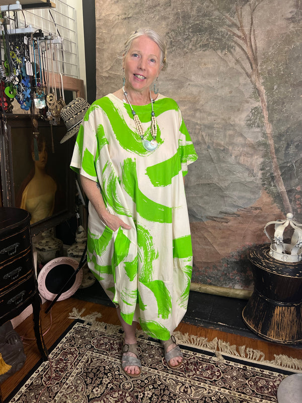 91907 ART Brush Stroke Dress-Kiwi