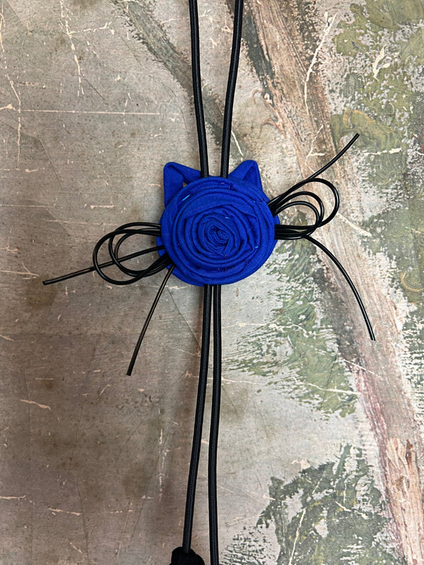 26N136 Kitty Cat Bolo Necklace