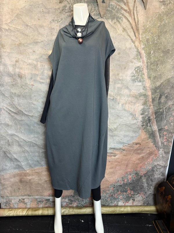 92009 Cocoon Sweatshirt Dress-Charcoal