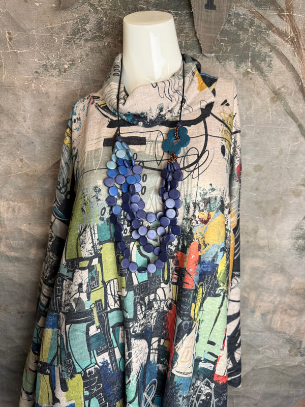 T1097 Cowlneck Dolman Slv Top-vivid dreams