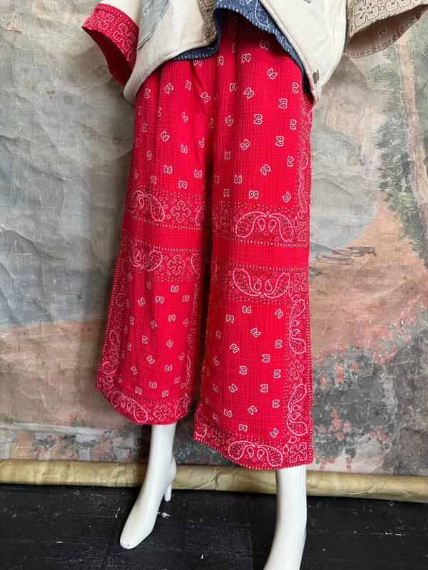 5791 Bandana Crop Pant-RED
