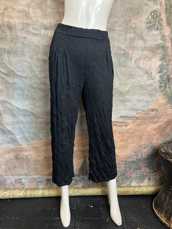 24054 Crinkle Pants-Black