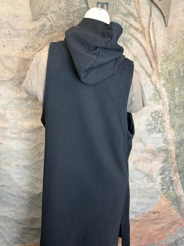 2626AU Zip Hoodie Vest-Black