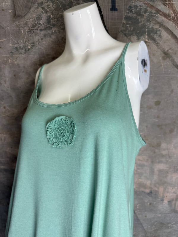 PL-RE110 Raw Lace Cami Tank-Jade