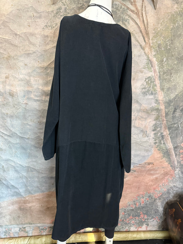 92003 Corduroy Pocket Dress-Black