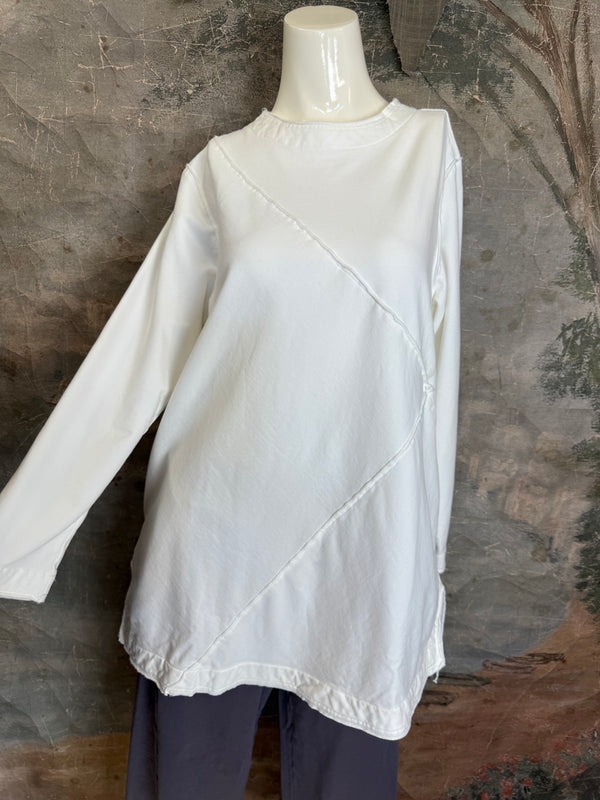 A2996202 L/Slv FE Top-Laundered