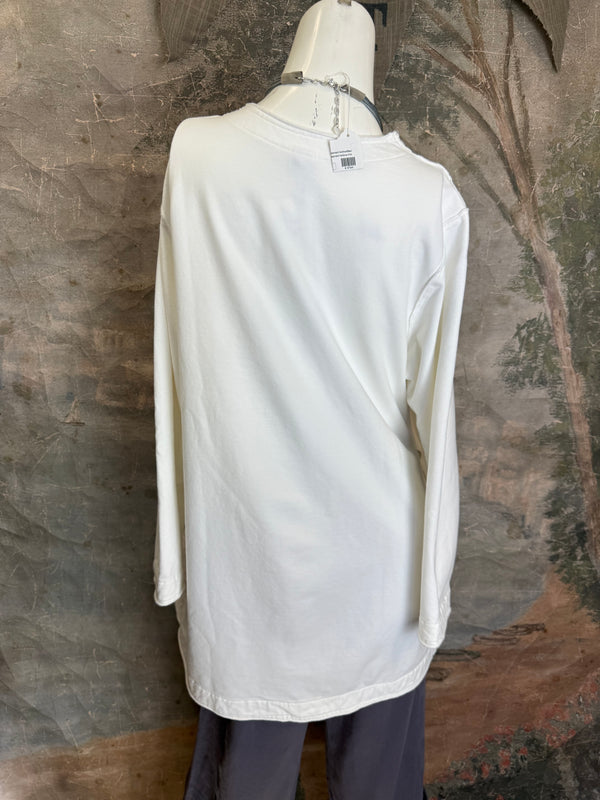 A2996202 L/Slv FE Top-Laundered