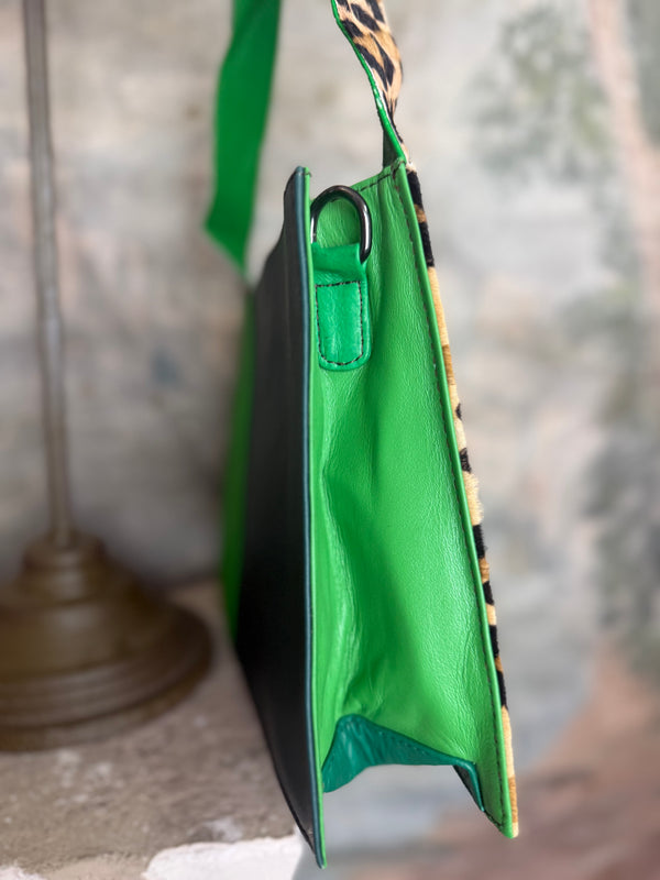 81200 Melissa Handbag-B