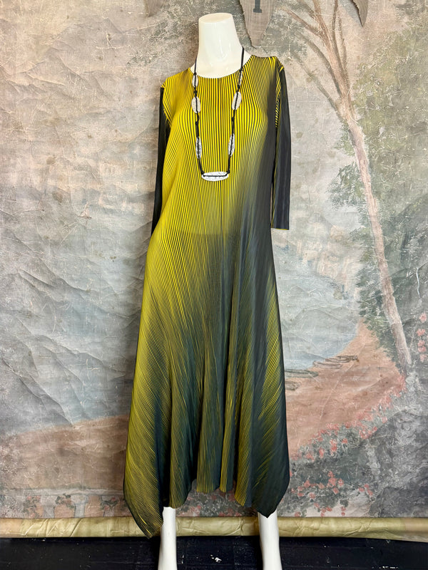 88227 Kinetics Artistry Dress