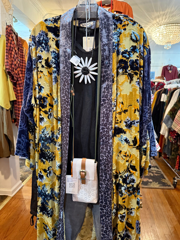 3582 Velvet Burnout Kimono