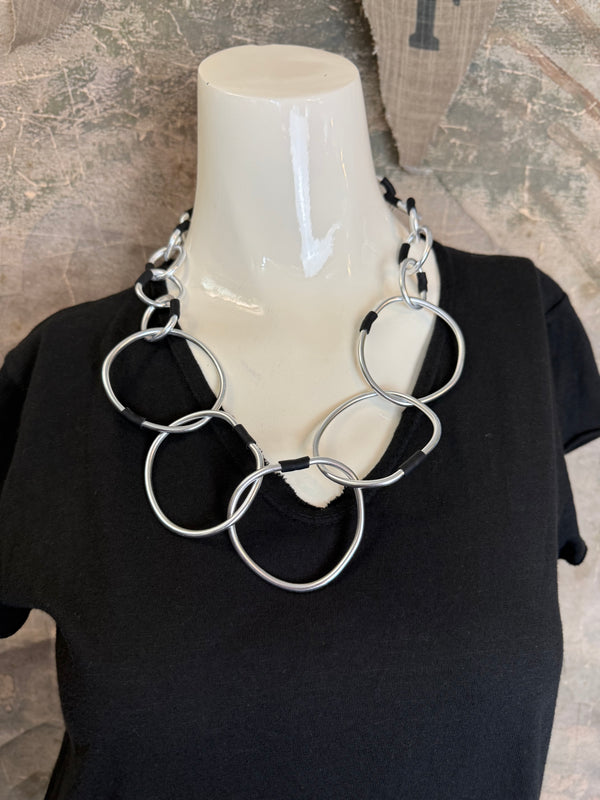 588 Statement Necklace