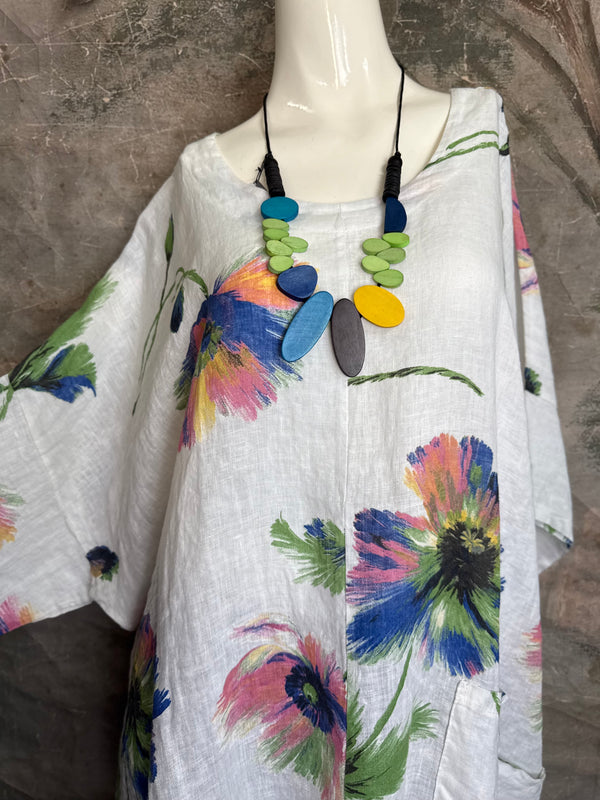 91225 Flower Garden Linen Top-White