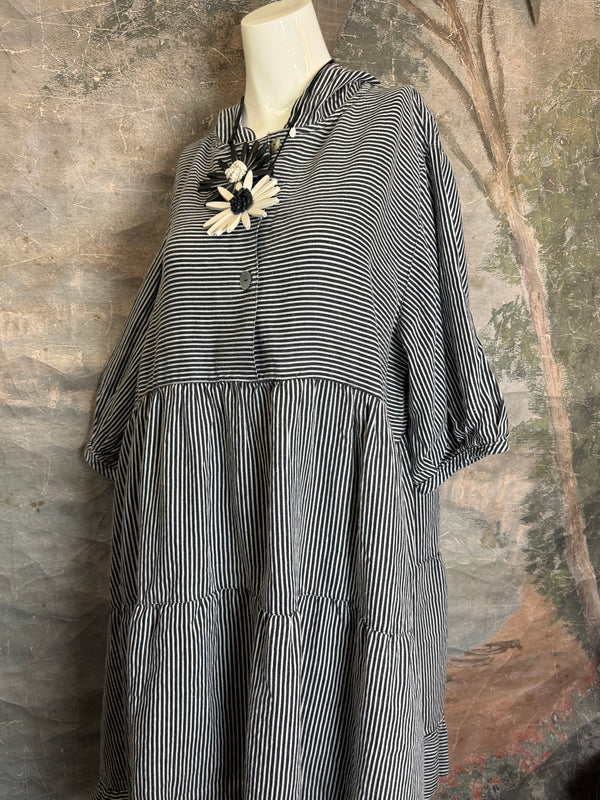 5569 Judy Hoodie Short Dress-Black/White