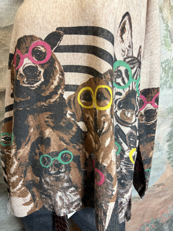 25704 Icon Print Sweater