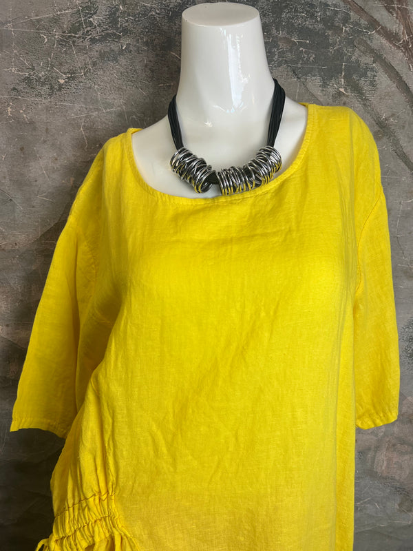 30336 Rusched Uneven Hem Top-Yellow