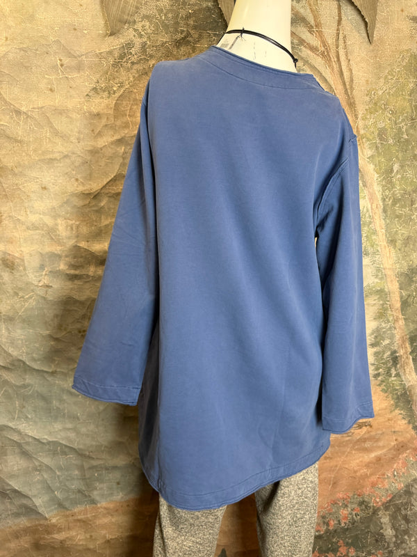 A2996202 L/Slv FE Top-Dark Blue