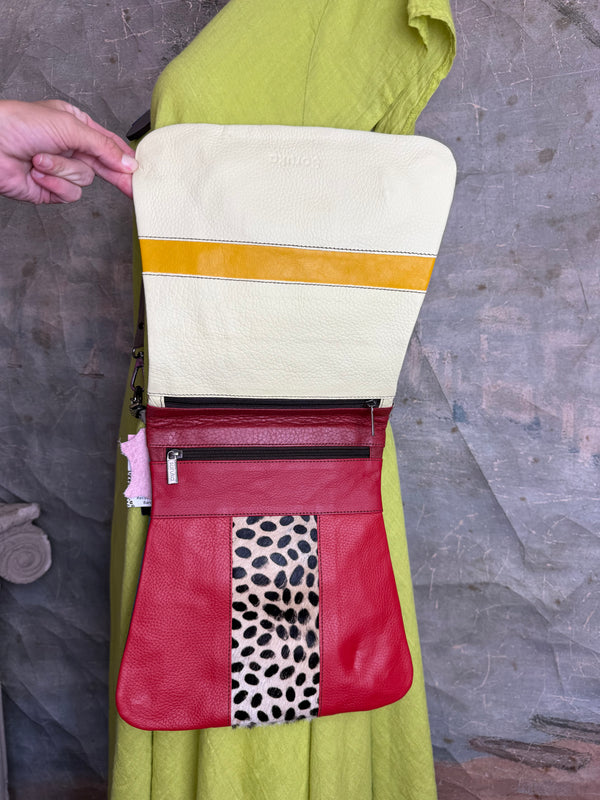 81302 Greta Crossbody Bag-B