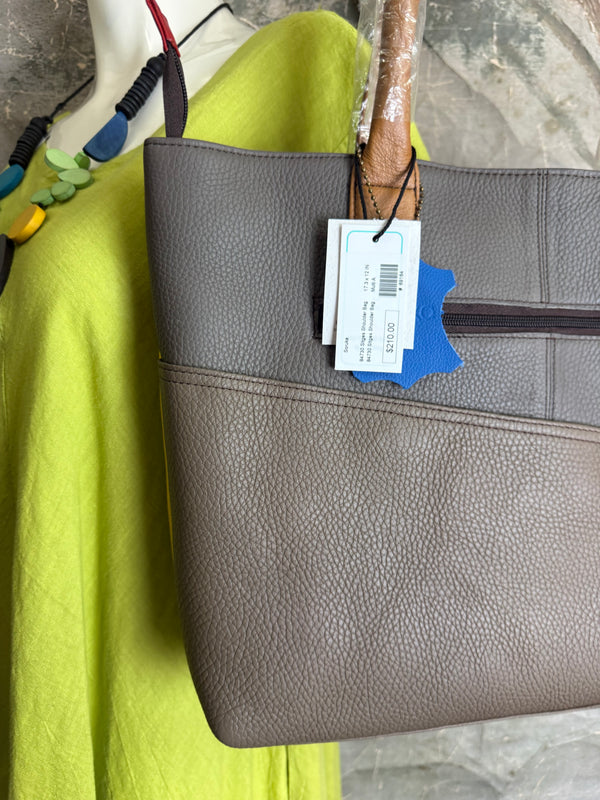 84730 Sitges Shoulder Bag-A