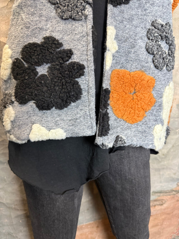 25751 Floral Texture Vest