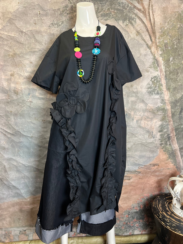 90915 Floral Applica Tunic W/Slits-Black