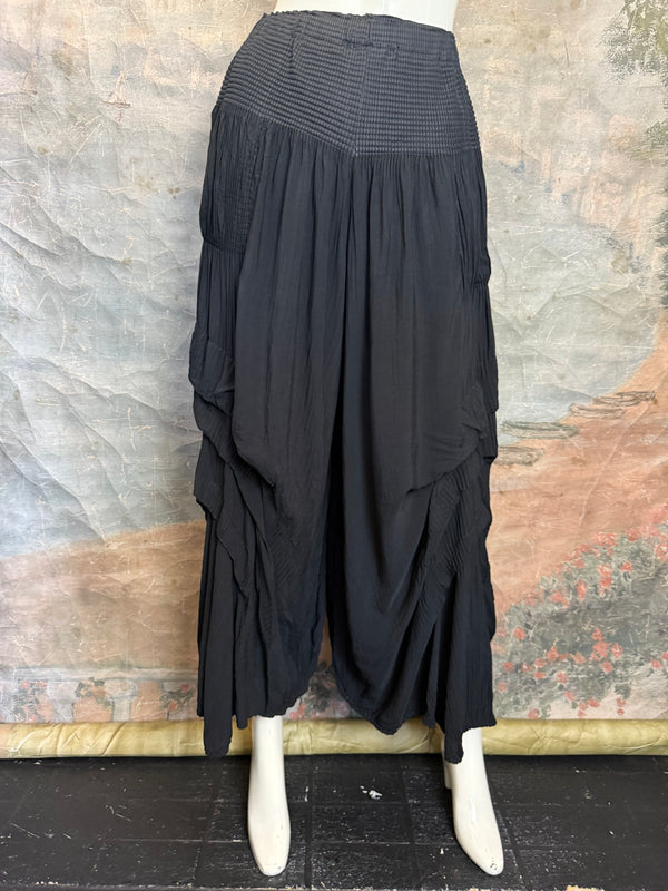 88514 Crinkle Pleat Pants