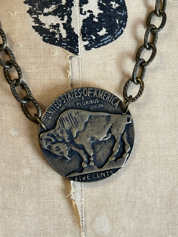 0000A13 Buffalo Coin Necklace-SMALL COIN