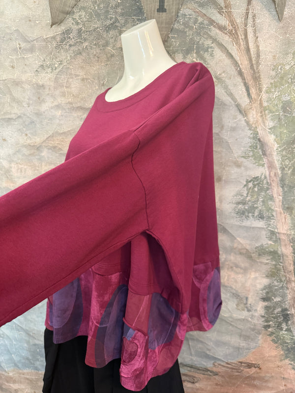 91865 Artsy Patch Pullover-Bordeaux