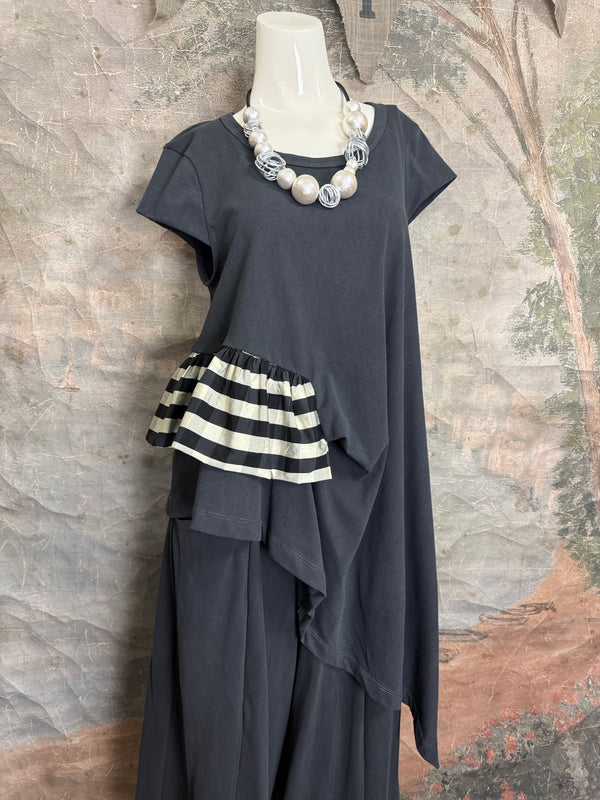 Q4020 Terra Shirt-Black