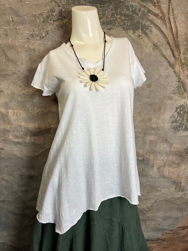 3161 V-Neck Raw Edge Tee-White