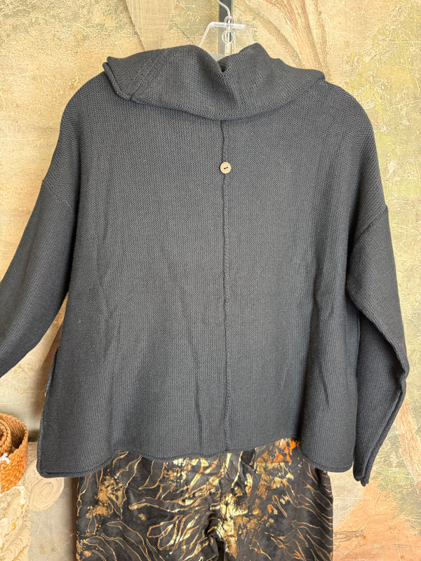 5586 Hailey Knit Pullover-Black