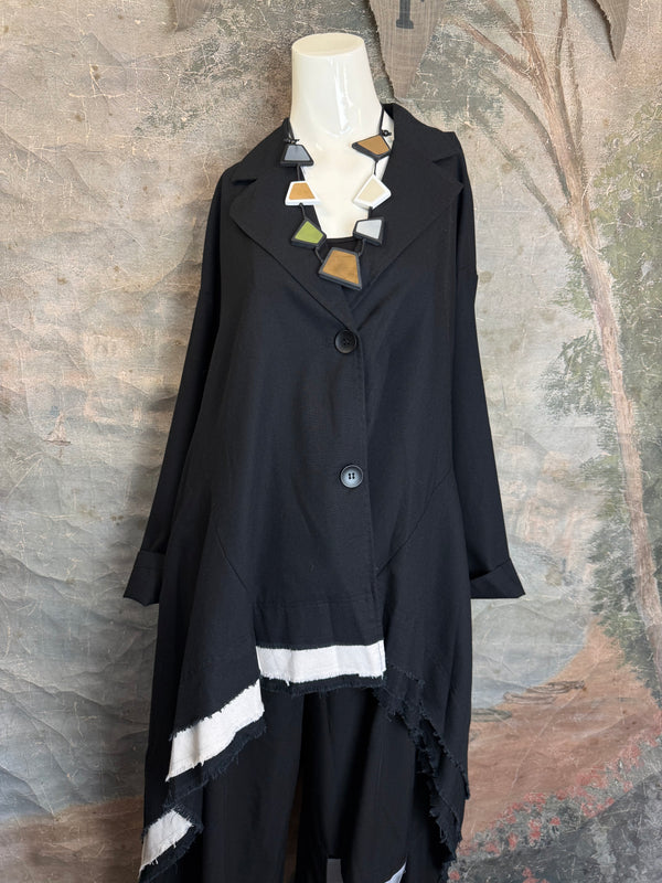 32302 Med to Long Blazer Jkt W/Trim-Black