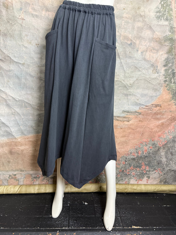 Q173 Zelda Pant-Black