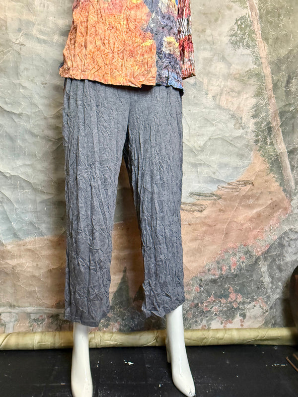 24624 Crinkle Solid Pants-Grey