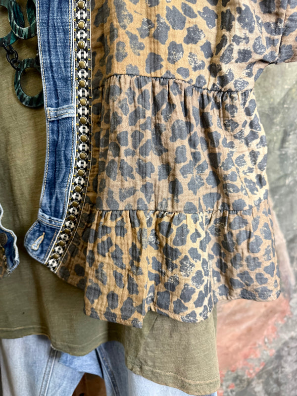Leopard print Juno Cardigan with denim trim over olive tee and distressed jeans with turquoise ring necklace - 11