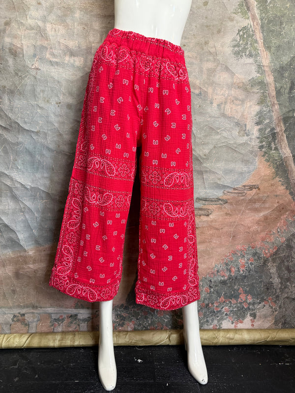 5791 Bandana Crop Pant-RED