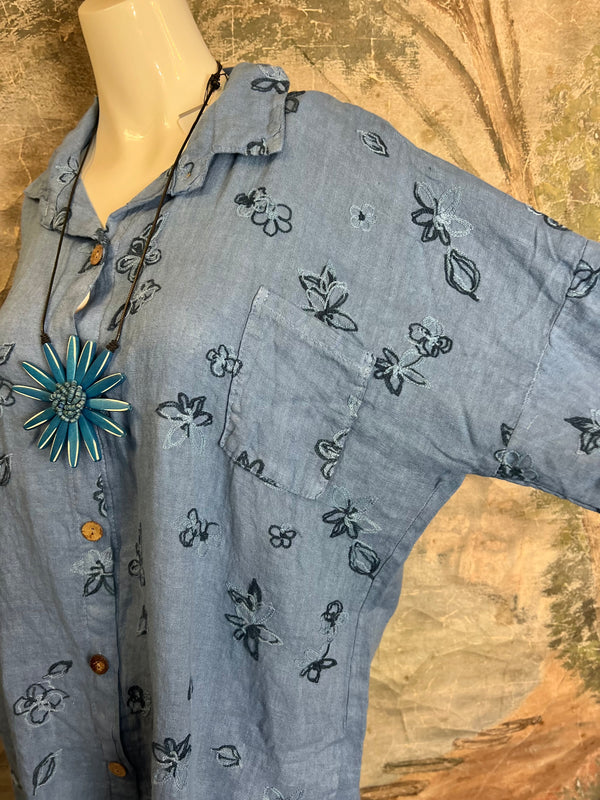 91849 ART Spring Motif BF Shirt-DENIM BLUE