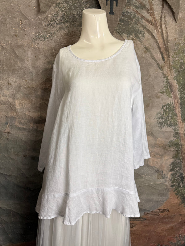 MP-HLT561 Ruffle Hem Top-White