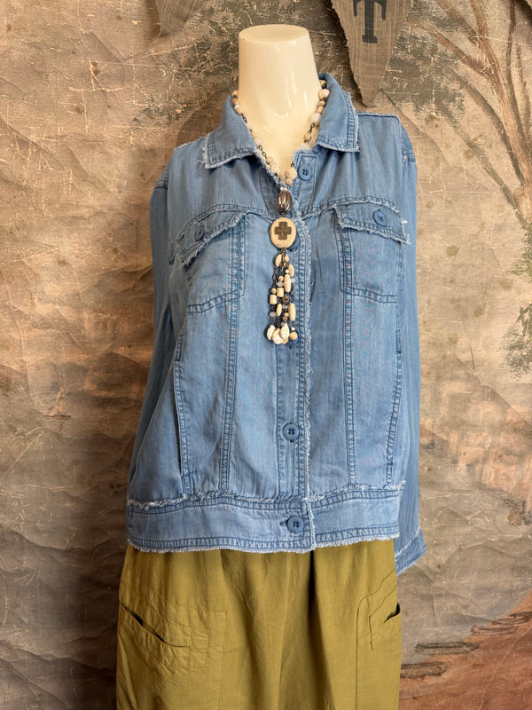 LIN7403 LULA B TRAVEL JKT-Denim