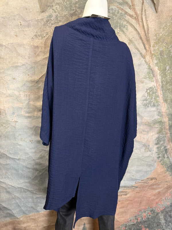 2066-11 Asymmetrical Cowlneck-Northsea