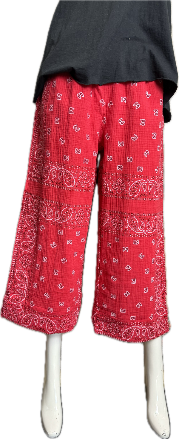 5791 Bandana Crop Pant-RED