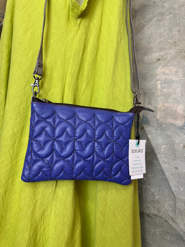 Soruko blue quilted leather crossbody bag with heart pattern and adjustable strap, style 81082 Icaria - 6