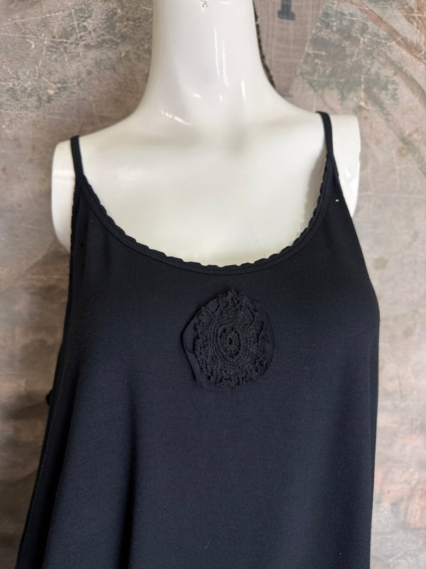 PL-RE110 Raw Lace Cami Tank-Black