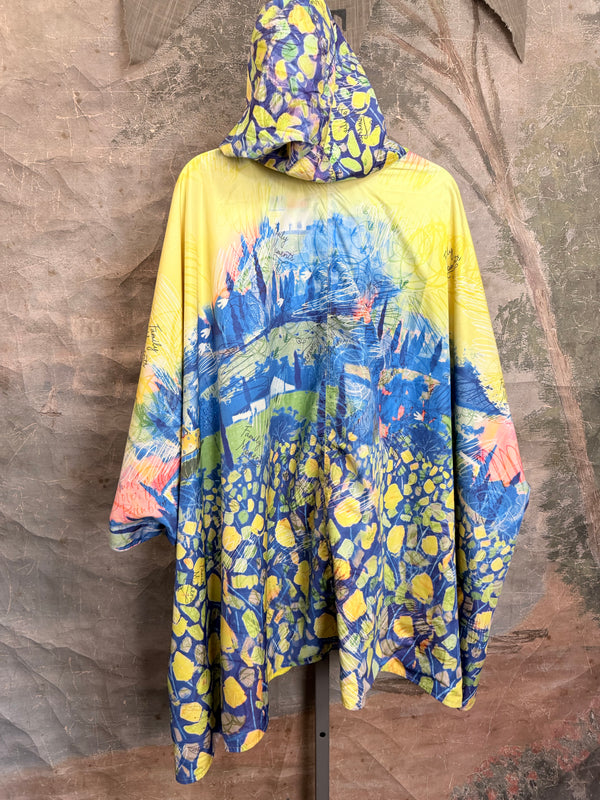 Inoah's Artful 2 Look Raincape-Family Moments